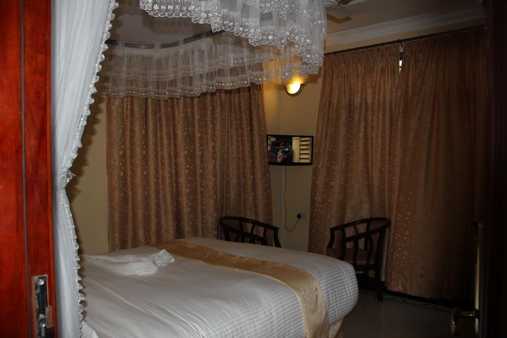 Lantana Hotel Дар ес Саалам Екстериор снимка
